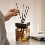 منقي هواء برائحة زيت العود العطري - Image 2